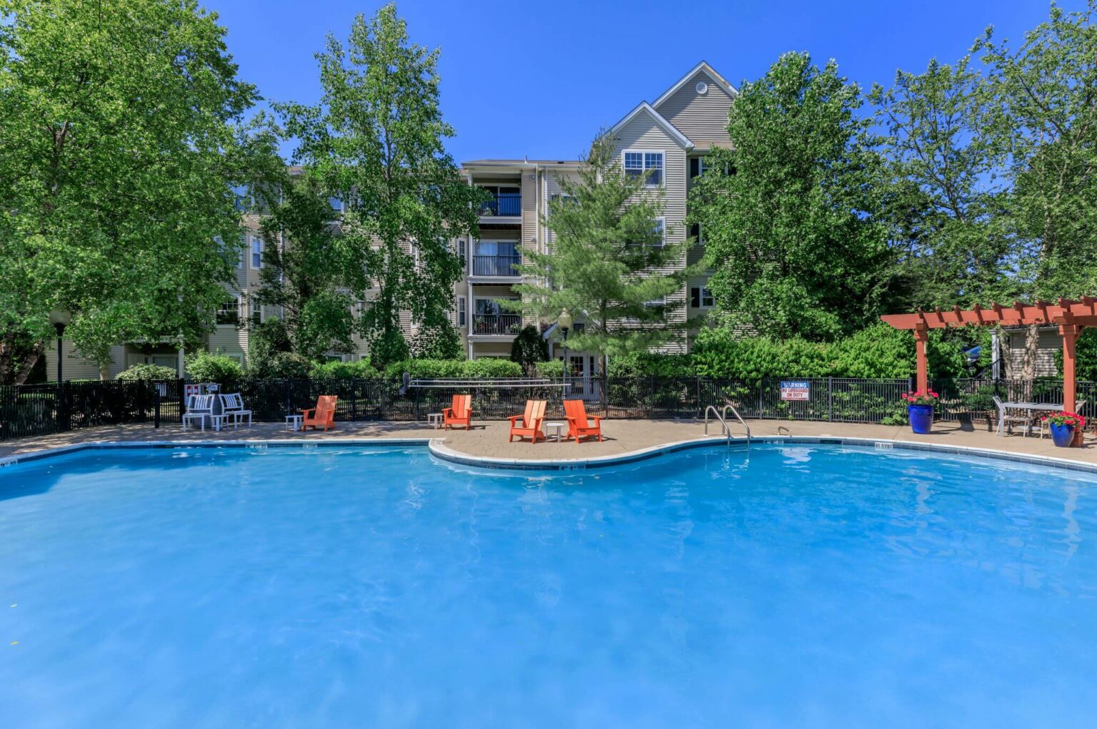 Photos of Apartments & Amenities Grand Reserve Orange, Orange, CT